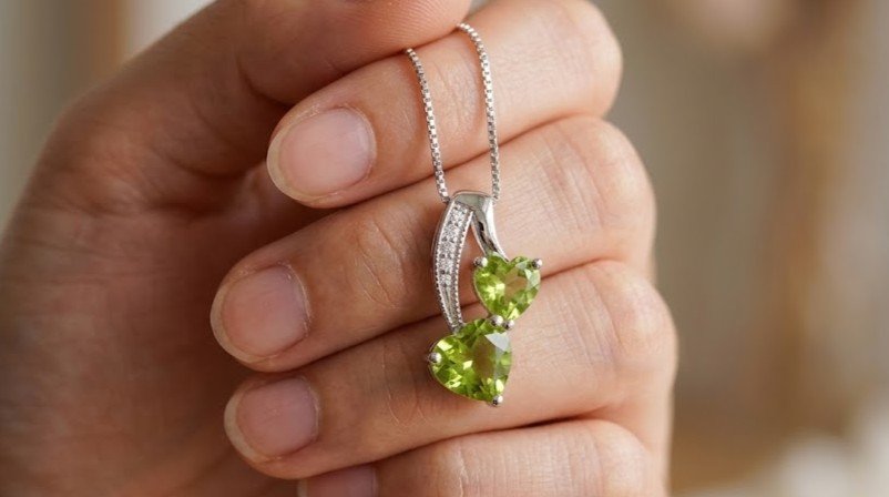 The Twin Hearts | Cascading Heart Cut stone & Pavé Ribbon Pendant - Image 5