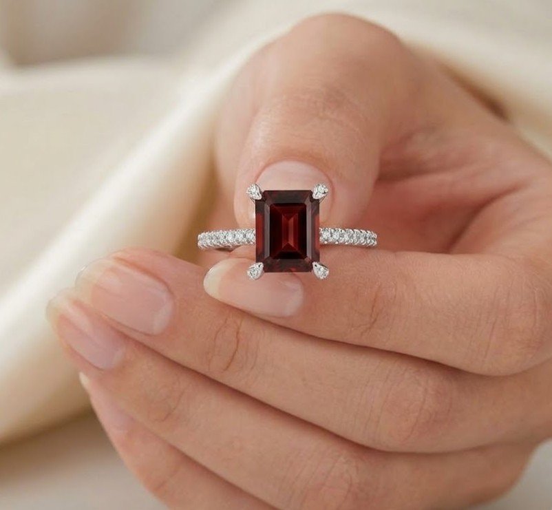 Garnet Emerald-Cut Ring - Image 3