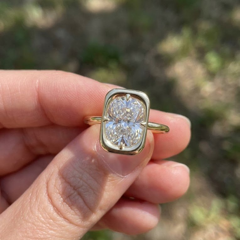 The Sculpted Solitaire | Elongated Cushion Compass-Prong Bezel Ring - Image 3